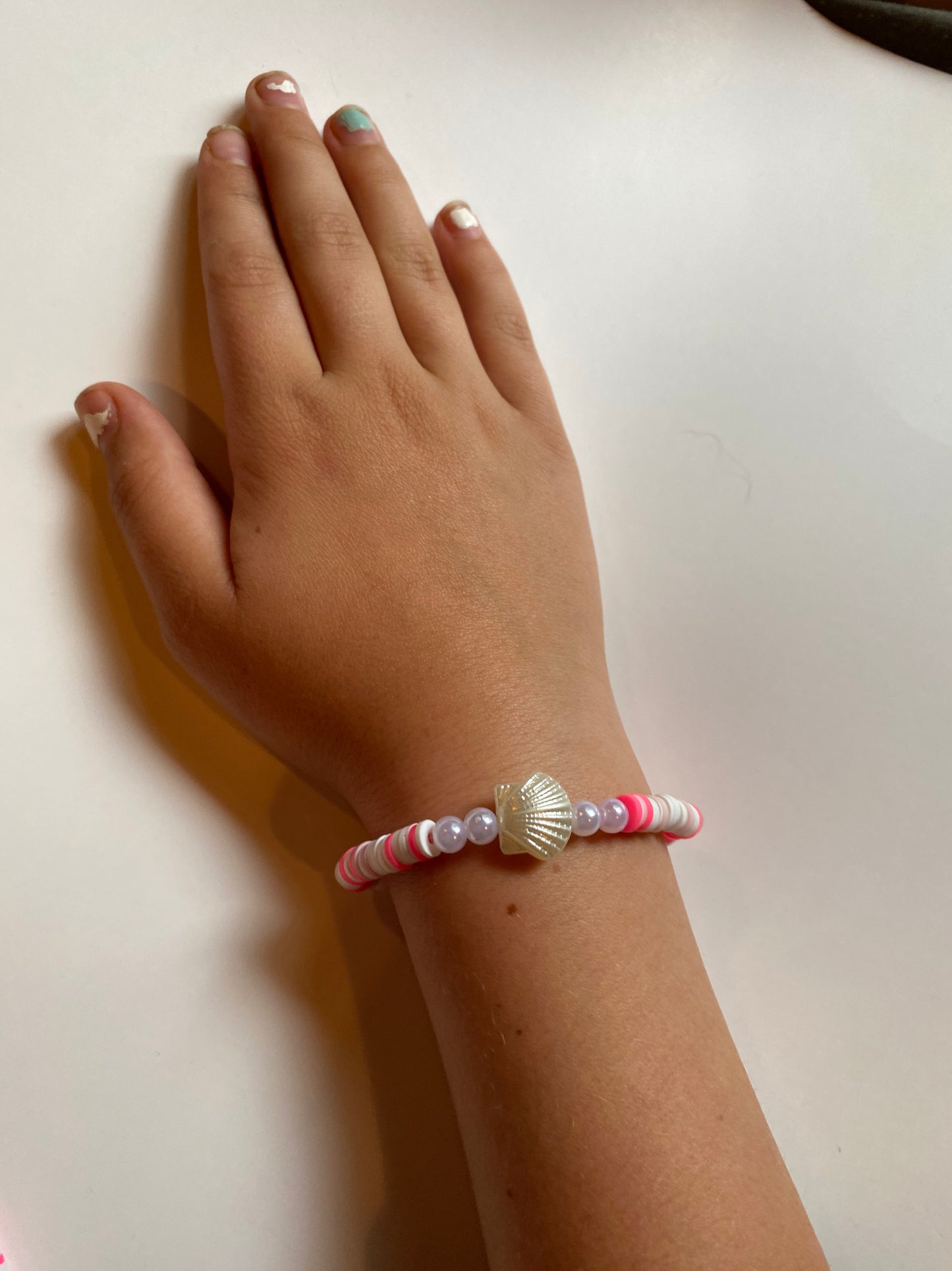 Pink sea shell bracelet