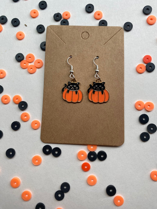 Cat in a pumpkin earrings